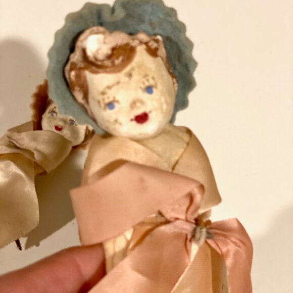 Vintage Set of 2 Baby Dolls - Painted Plaster Faces & Ribbon/Felt Wrapped Bodies - Picture 6 of 6